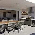 Morena Villa