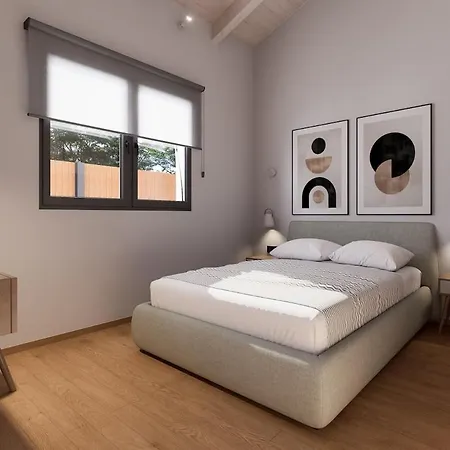 Morena Villa